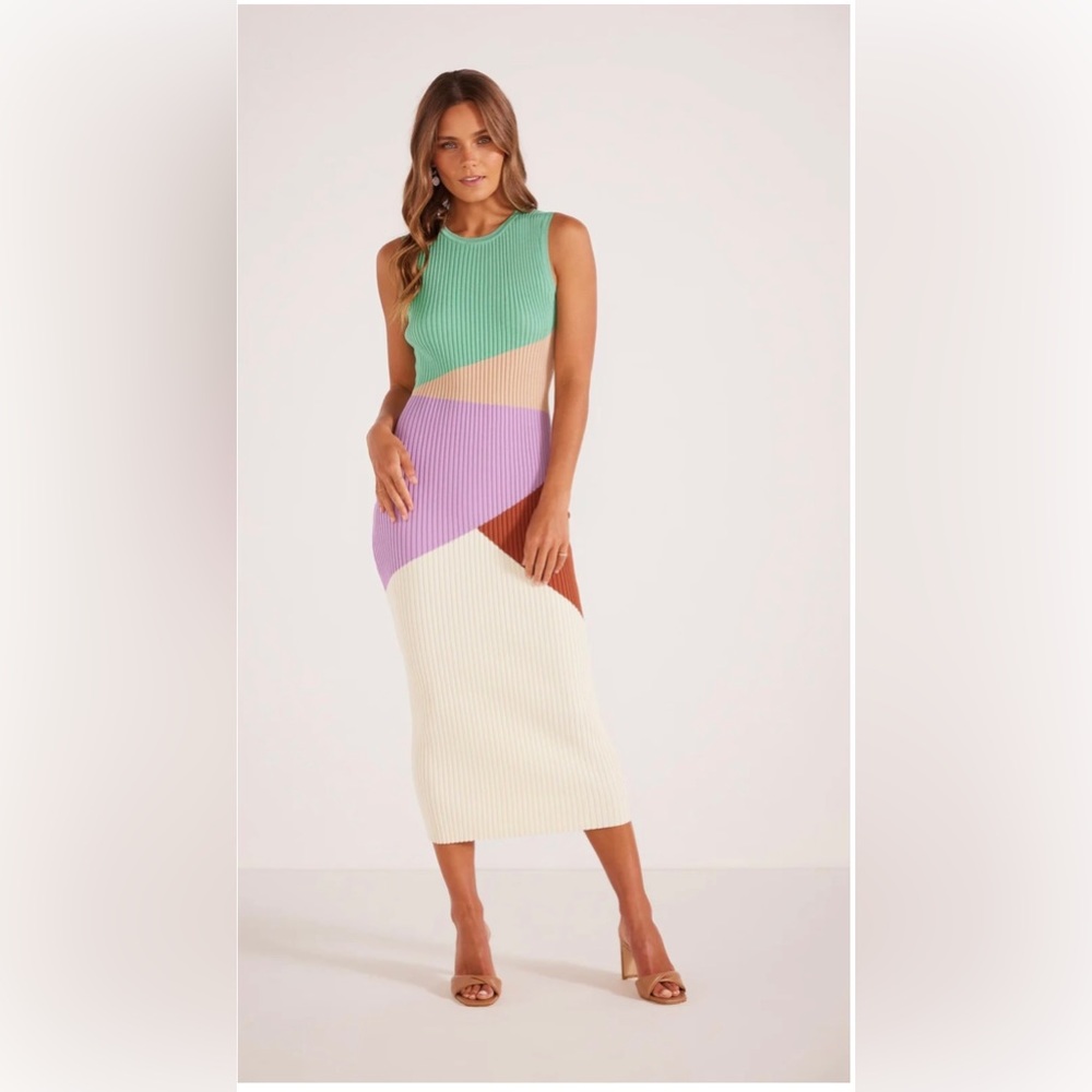 MinkPink MIDI Dress ✨
